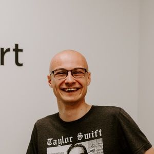 Meet your Posher, James